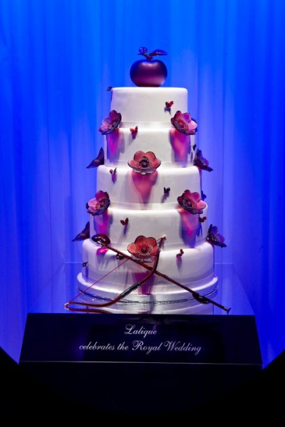  Expensive Private  on Harrods Celebrates The Royal Wedding With Designer Wedding Cake