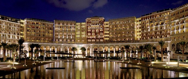 Ritz-Carlton Abu Dhabi, Grand Canal